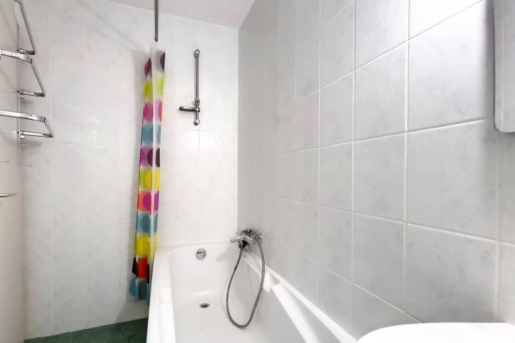 Chez Romane - appartement avec parking Riquewihr Extérieur photo